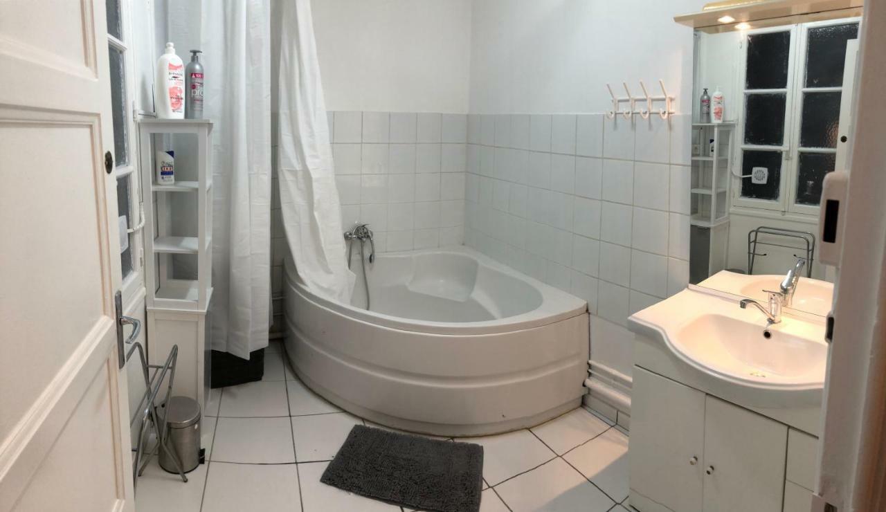 Chambres Loft Partage Centre Toulon Exterior foto