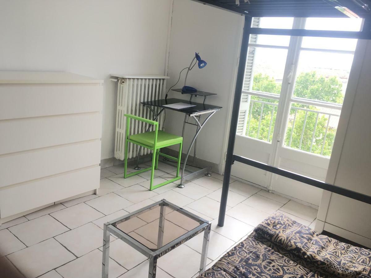 Chambres Loft Partage Centre Toulon Exterior foto